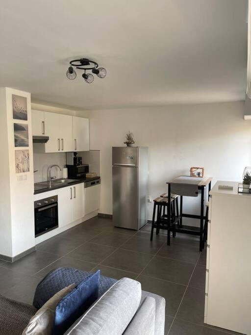 Proche Mer Et Centre Appart 2 Pieces Wifi&Clim Sainte-Maxime Exterior foto
